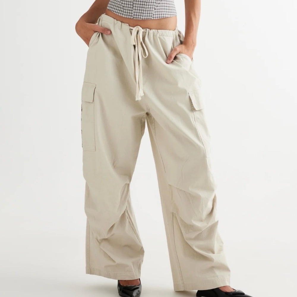 Lioness NWT Utility pants, one size